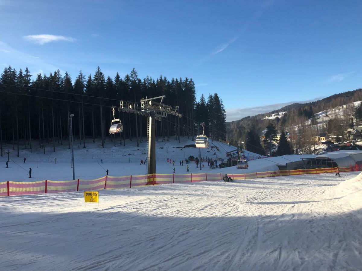 Apartmany Sportrelax Albrechtice v Jizerskych horach Luaran gambar